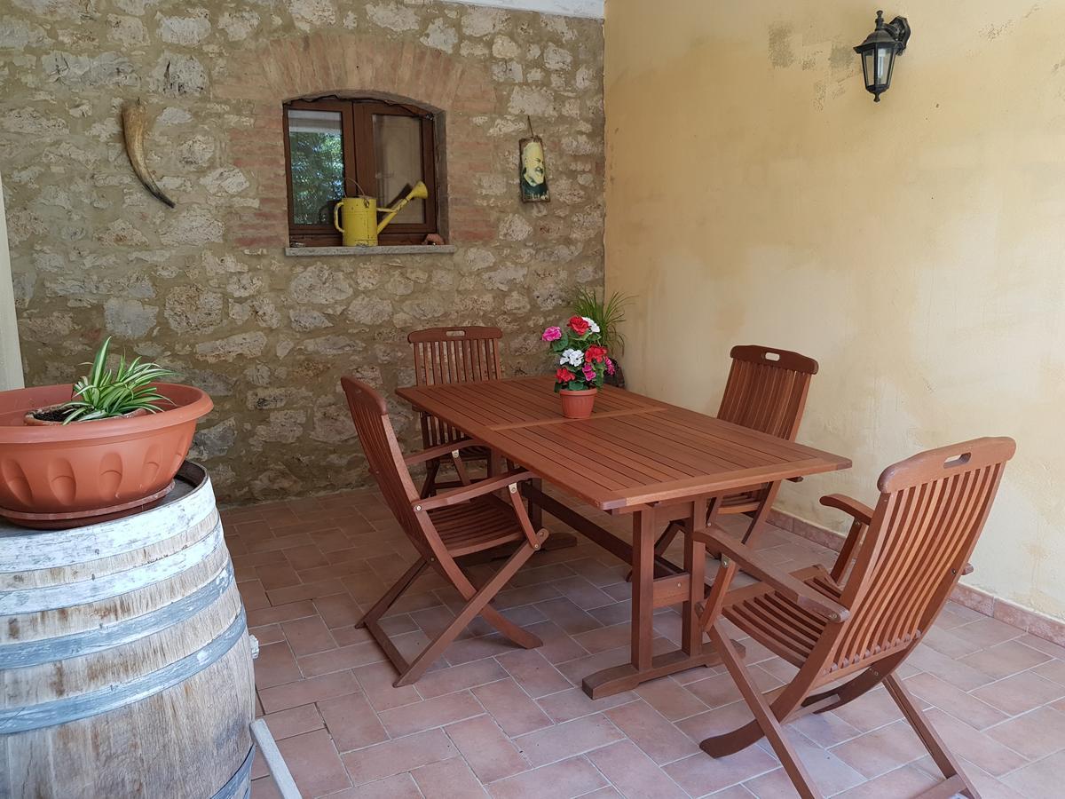 Agriturismo Bio Le 4 Stagioni Porrona Exteriör bild
